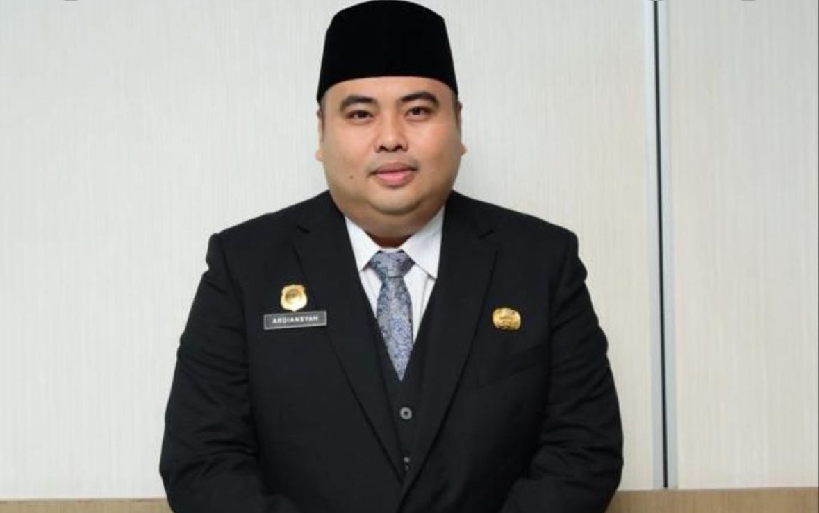 Bupati Bengkalis Tunjuk Ardiansyah Jadi Plt Kadis Parbudpora