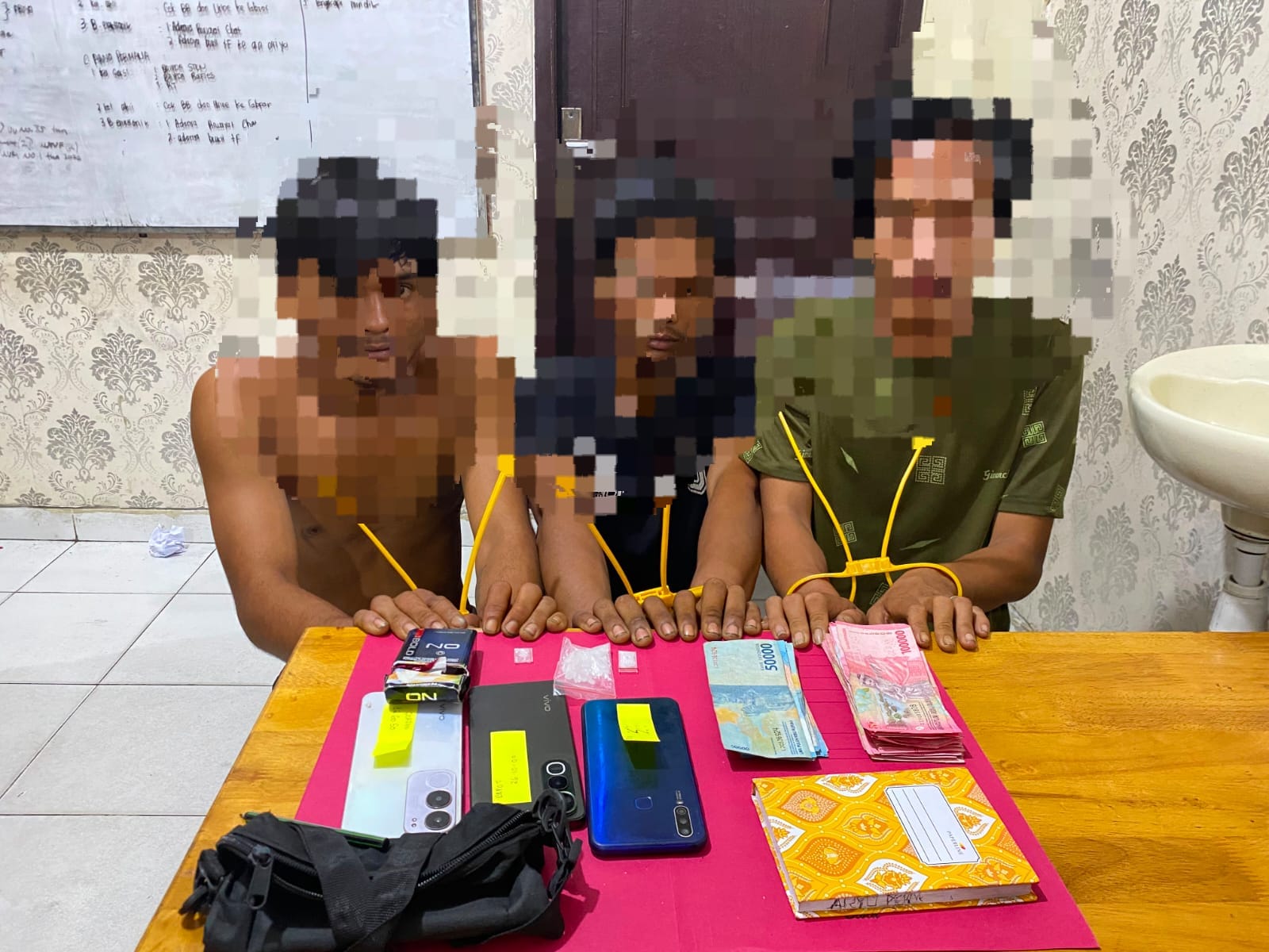 Kurang dari 4 Jam, Satresnarkoba Polres Siak Tangkap 5 Tersangka Narkoba