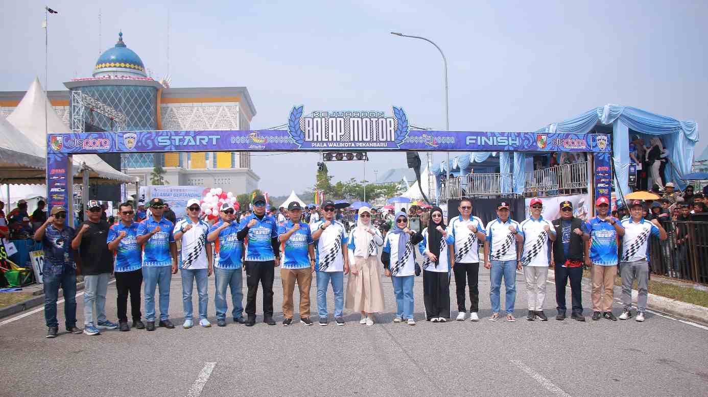 Bukan Sekedar Balapan, Moto Prix Piala Wali Kota Pekanbaru Galang Rp120 Juta untuk NTT