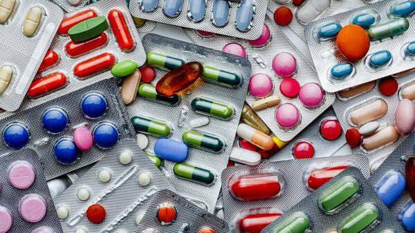 Viral Gen Z Sedikit-sedikit Minum Obat Nyeri, Sefatal Apa Dampaknya ke Ginjal?