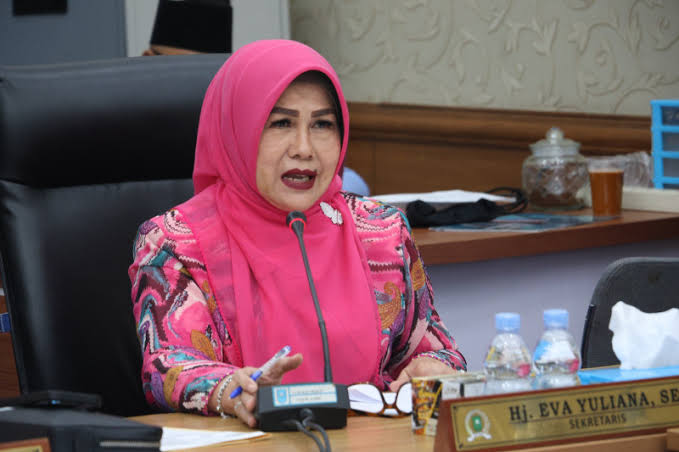 Eva Yuliana: BUMD Riau Tak Capai Target, Evaluasi Total atau Bubarkan
