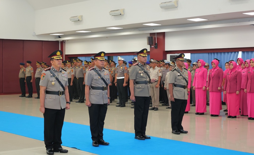 Kapolda Riau Pimpin Sertijab, Dirlantas dan Kapolresta Pekanbaru Berganti