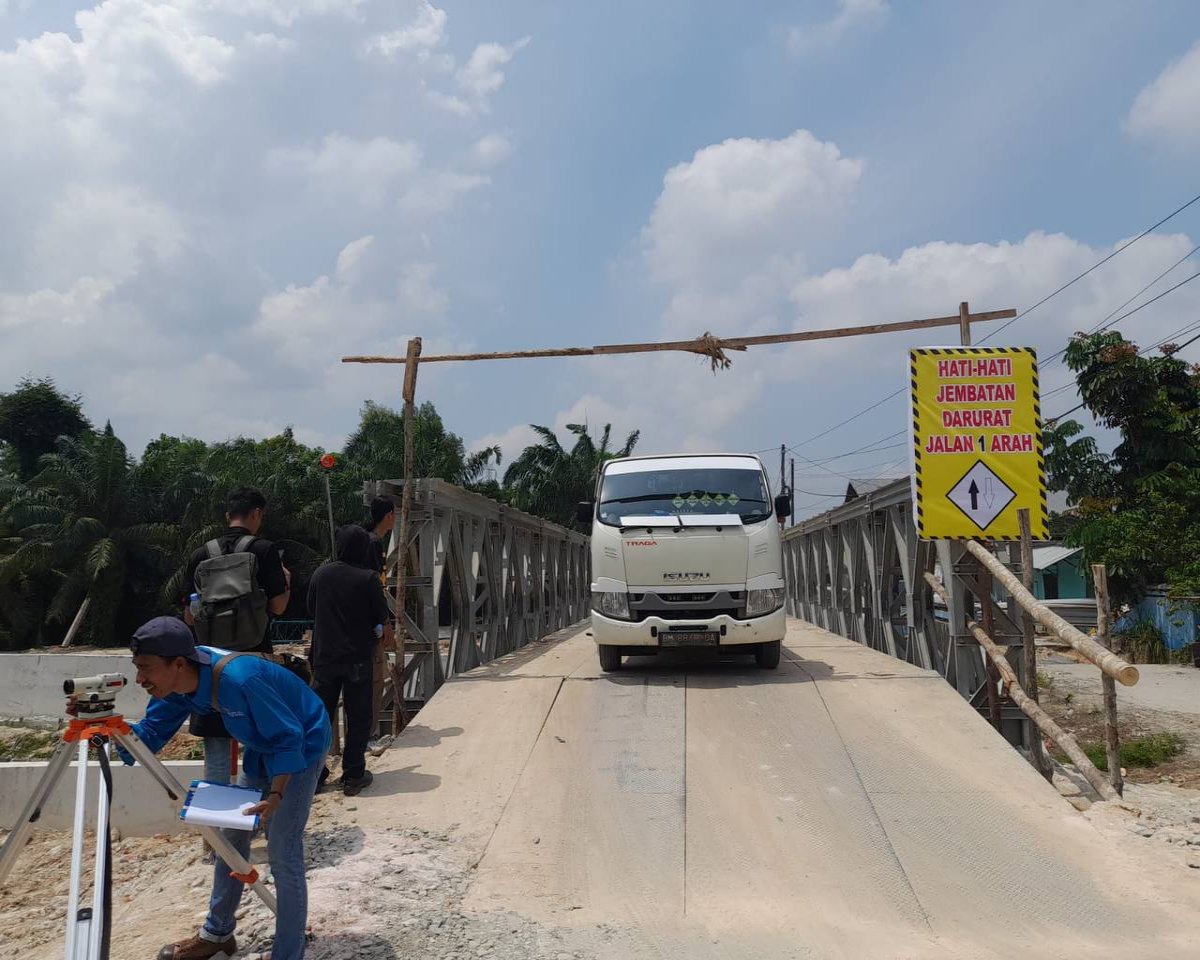 Jembatan Bailey di Jalan Nelayan Sudah Bisa Dilintasi