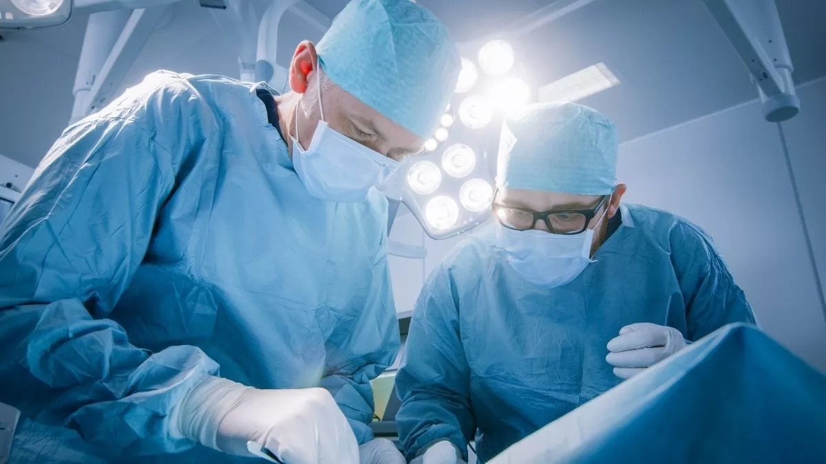 Mengenal Facelift, Tindakan Medis yang Tak Boleh Dilakukan Sembarangan