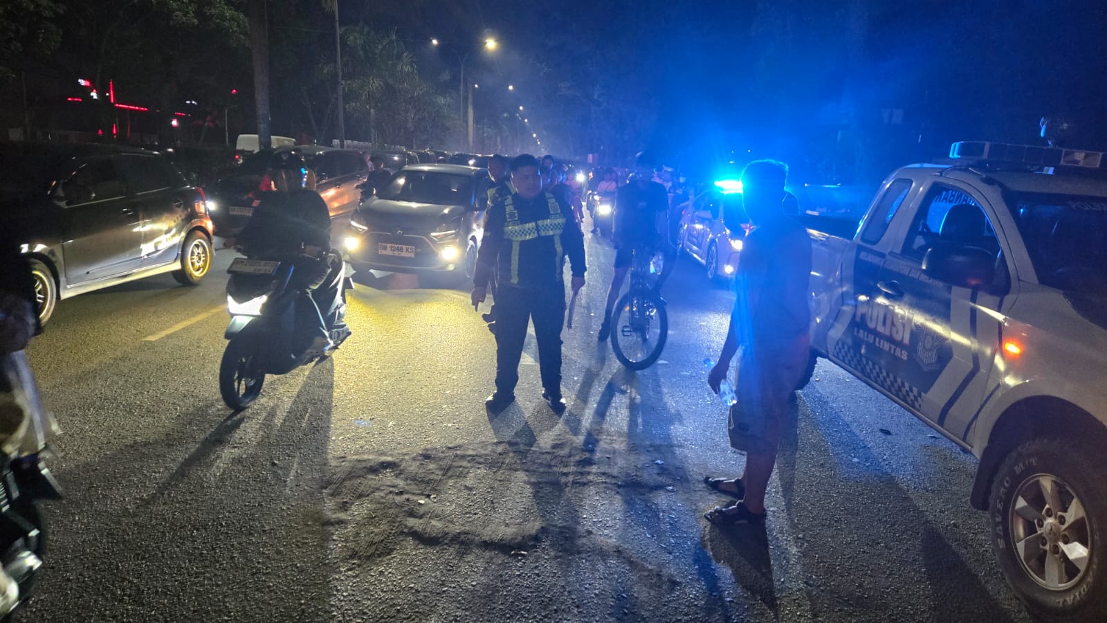 Motor Tabrak Mobil di Jalan Sudirman Pekanbaru, Pemotor Tewas di Tempat