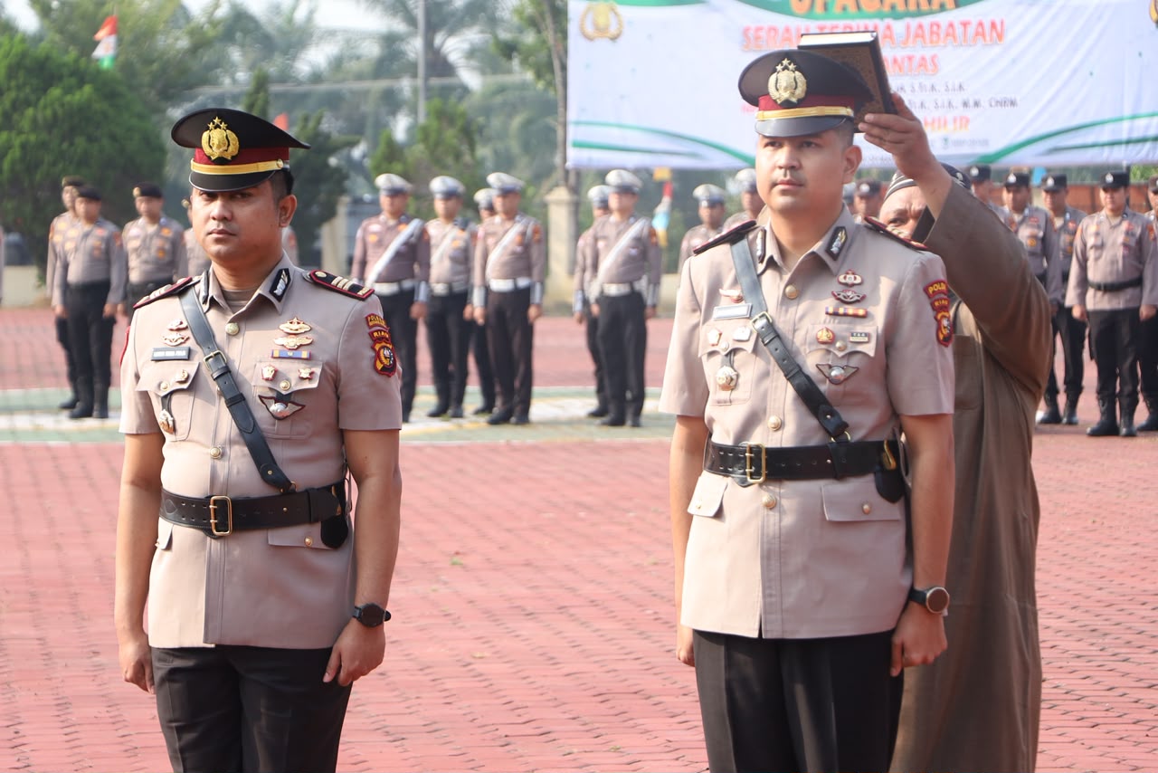 AKP Fikri Kurniawan Jadi Kasat Lantas Polres Rohil, Kapolres Rohil Pimpin Sertijab
