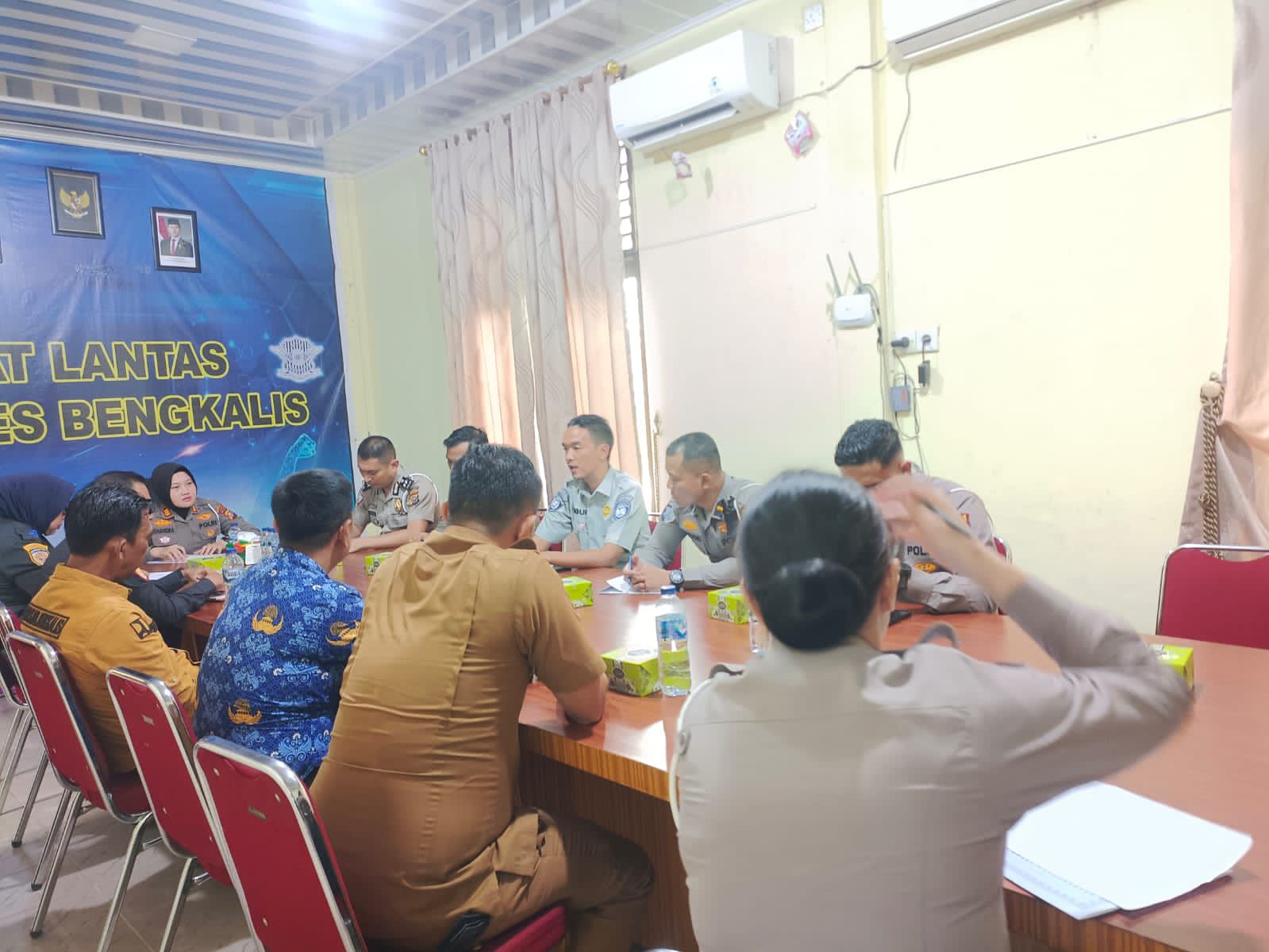 Satlantas Bengkalis Bahas Batas Kecepatan Truk di Duri, Fokus Tekan Risiko Kecelakaan