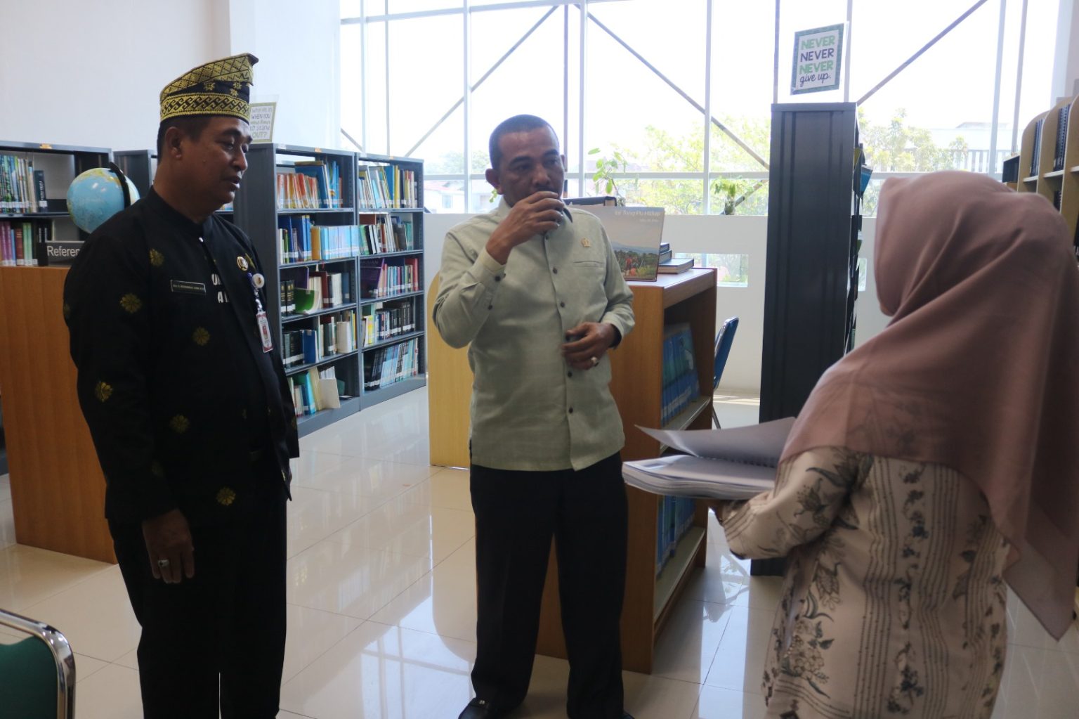 Minat Baca Tinggi, Jumlah Kunjungan ke Perpustakaan Tenas Effendy Pekanbaru Naik 580 Persen 