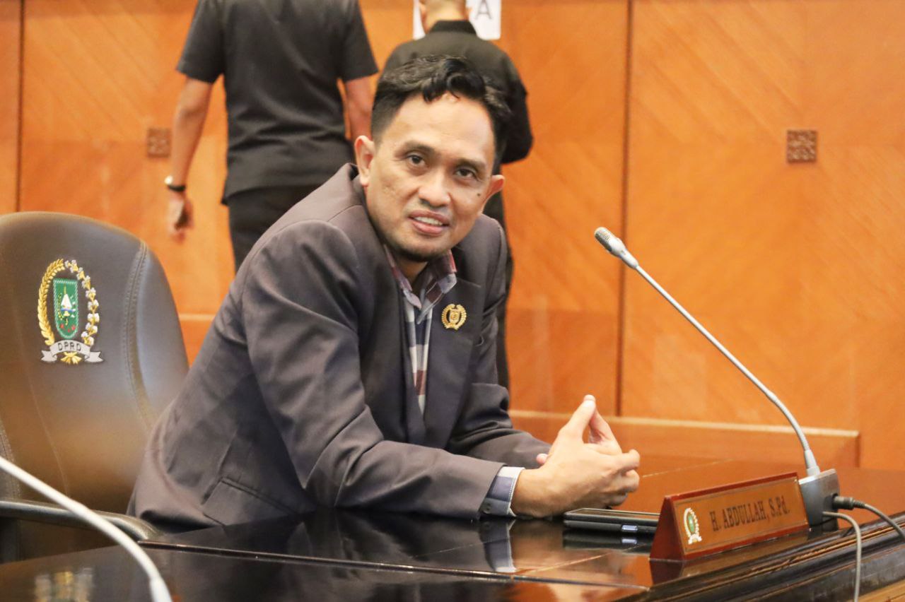 Abdullah Dorong Revisi Perda Penanggulangan Bencana Riau