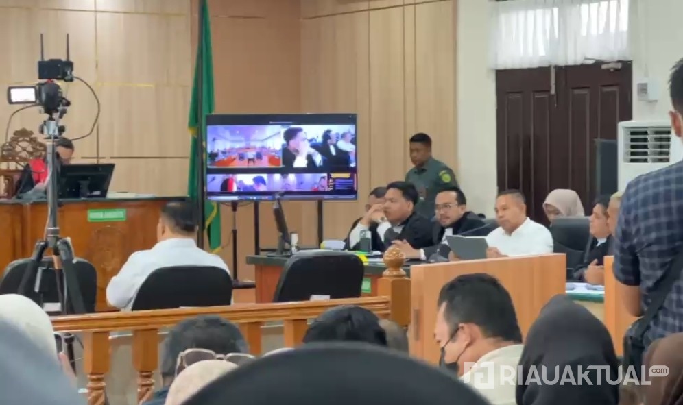 Wahid Ungkap Pernah Diancam SF Hariyanto Usai Dilantik, Suasana Sidang Memanas