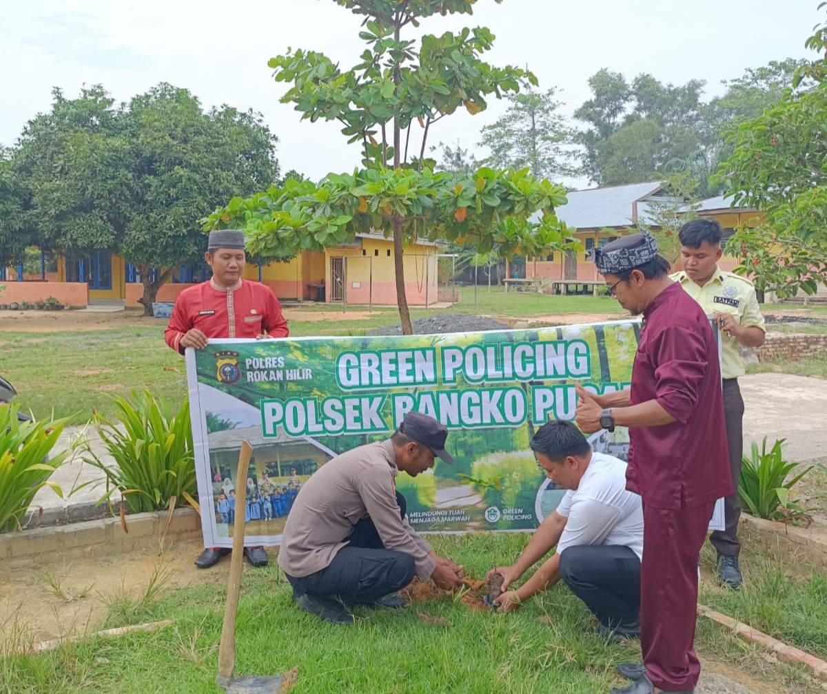 Lawan Karhutla, Polisi Rohil Gencarkan Green Policing ke Warga