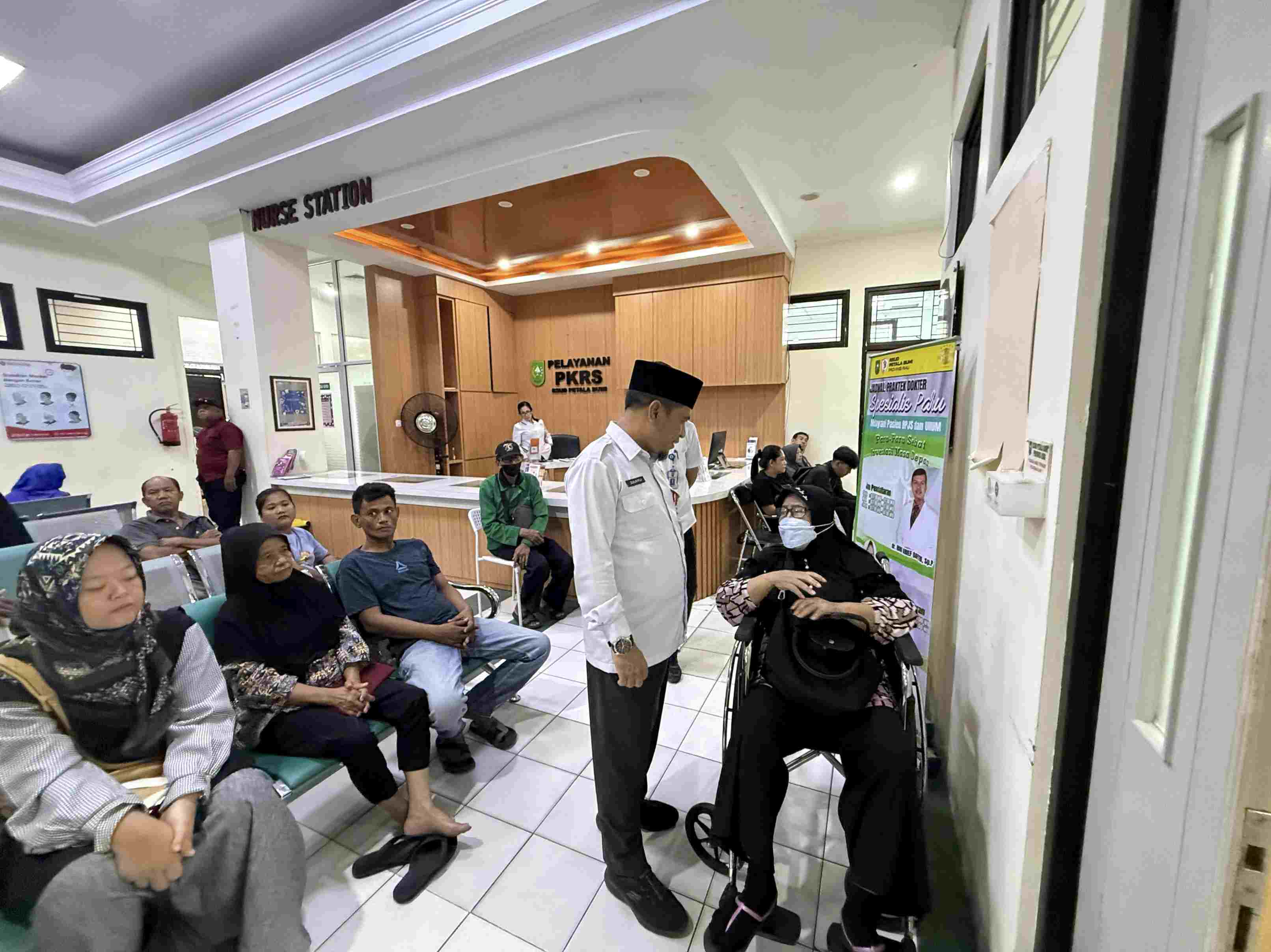 Hari Pertama Kerja Usai Libur Lebaran, Kadiskes Tinjau Layanan di Dua Rumah Sakit