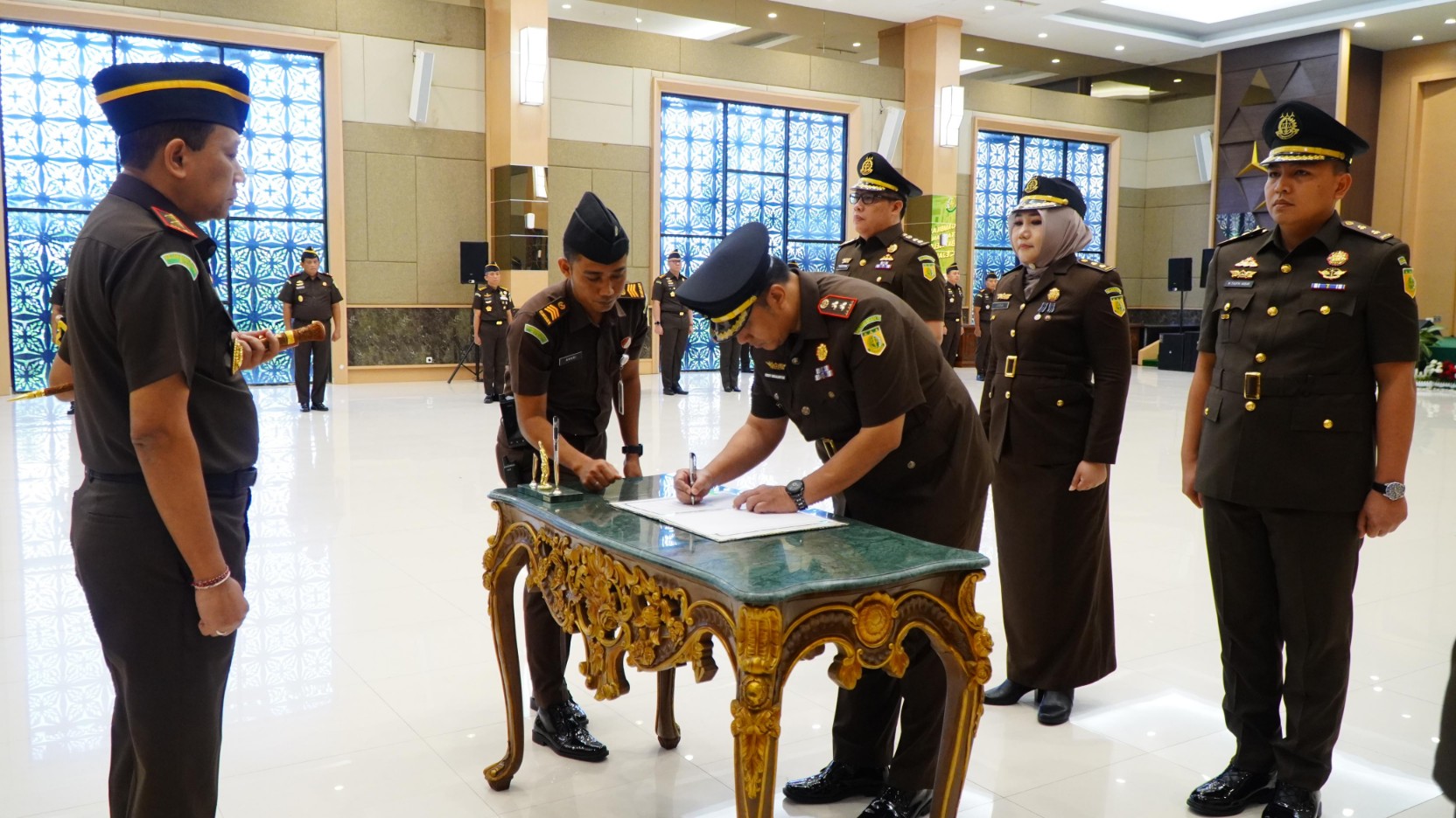 Kajati Riau Lantik Sejumlah Pejabat Baru, Ini Daftar Pejabat Dilantik