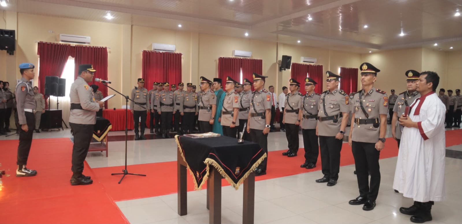 Kapolres Kampar Pimpin Sertijab Kasat Binmas dan 6 Kapolsek