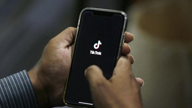 Survei: Gen Z Cenderung Andalkan Edukasi Kesehatan dari TikTok Dibanding Dokter