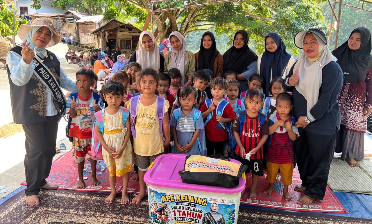 Bunda PAUD Kampar Sosialisasikan Wajib Belajar Prasekolah di Wilayah 3T