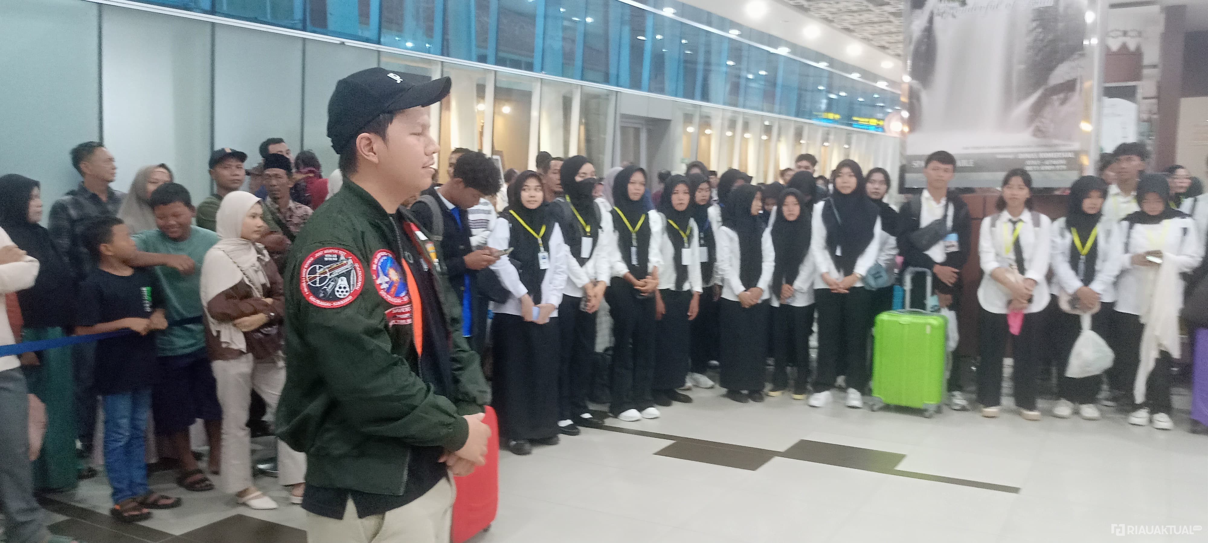Penerima Beasiswa Sawit Asal Riau Diminta Jadi Generasi Penerus Industri Sawit