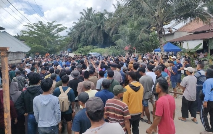 Kades Lubuk Besar Tolak Lahan Warga Disita, Tantang Agrinas Tunjukkan SK Kawasan Hutan yang Diklaim