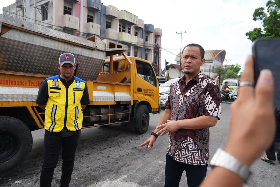 Dialokasikan Rp4 Miliar, Jalan Rusak di Sidomulyo Pekanbaru Segera Diperbaiki 