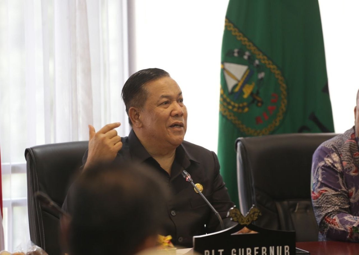 Plt Gubri Minta PHR Salurkan CSR untuk Perbaikan Jalan
