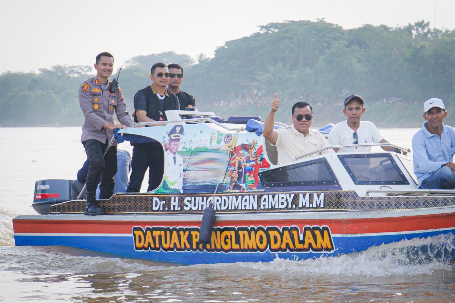 Kapolres Kuansing Hadiri Final Pacu Jalur Inuman 2026, 10 Ribu Penonton Padati Arena Tepian Tigo Muaro