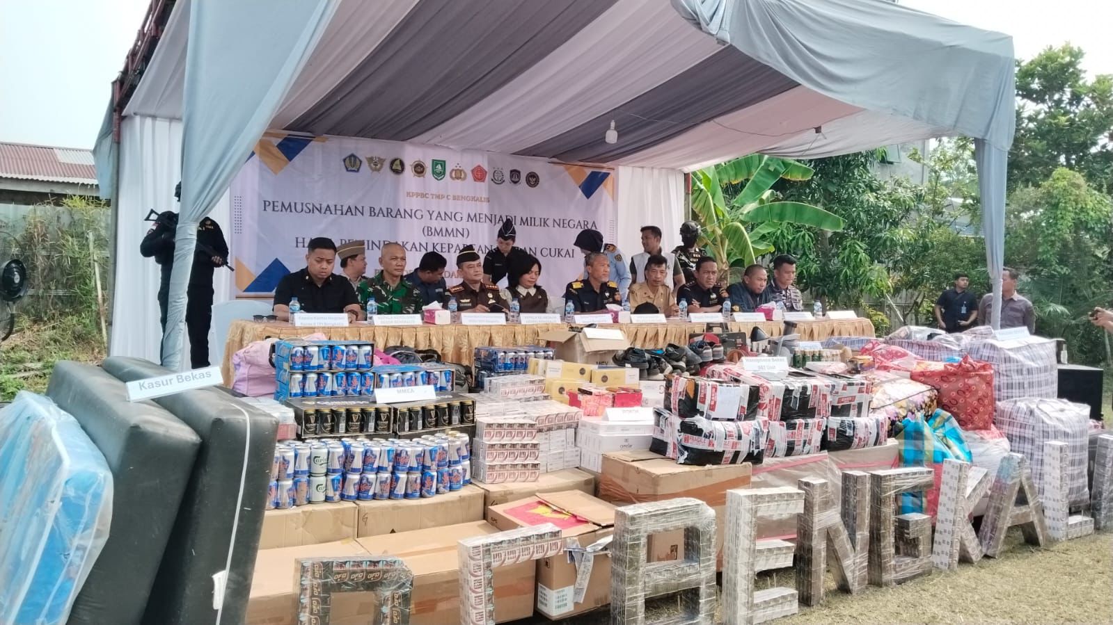 Bea Cukai Bengkalis Musnahkan BMMN Senilai Rp5,9 Miliar, Kerugian Negara Rp1,7 Miliar Diselamatkan