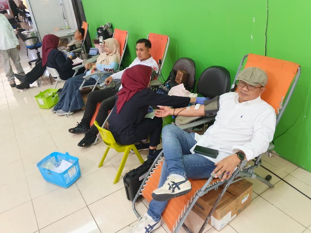 Donor Darah HPN 2026, PWI Riau Kumpulkan 69 Kantong