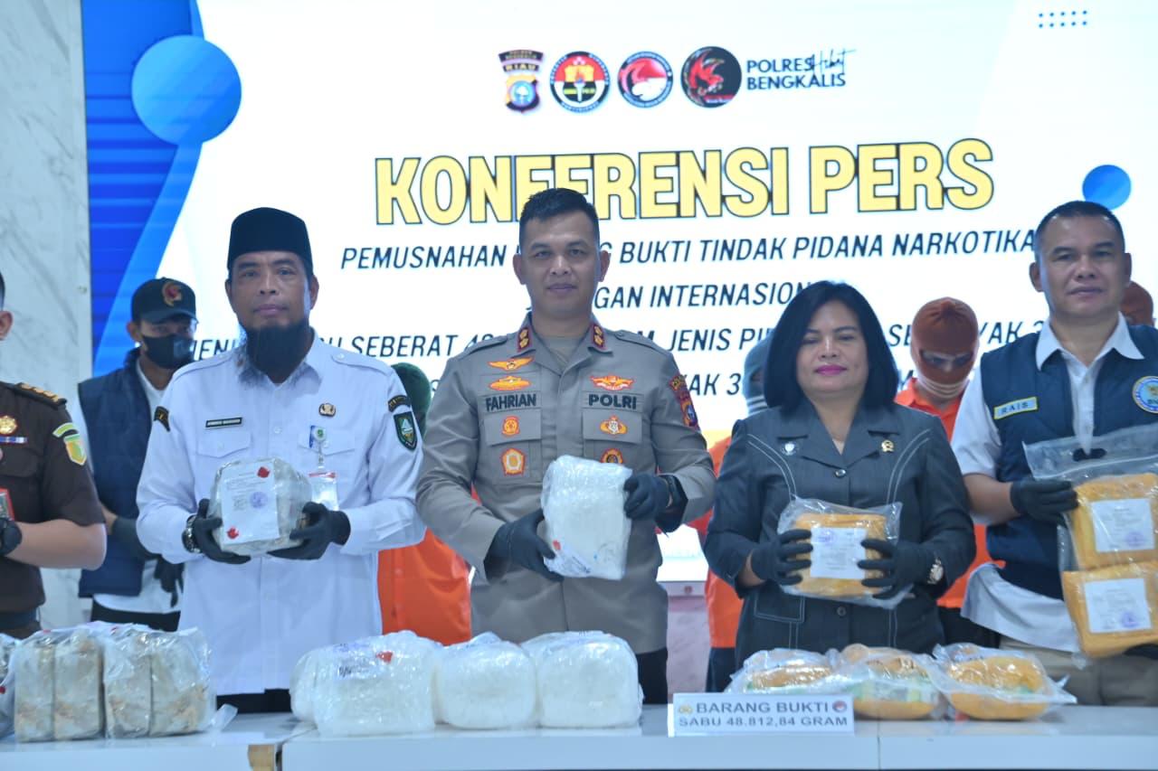 Sabu 48 Kg dan Puluhan Ribu Ekstasi Dimusnahkan Polres Bengkalis