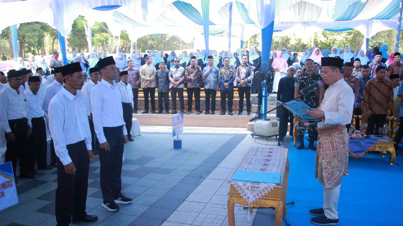 Lantik 131 Ketua RT dan RW di Rumbai Timur, Begini Pesan Wali Kota Pekanbaru!