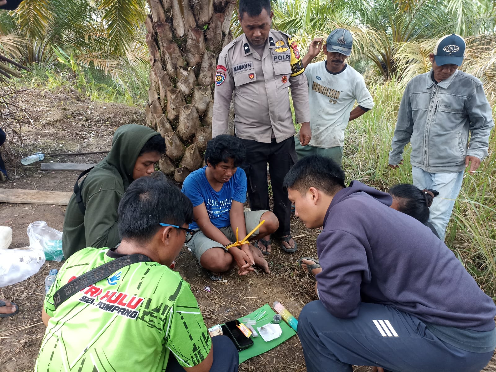 Polisi Ringkus Pria di Pedalaman Inhu, Sabu dan Ganja Disita