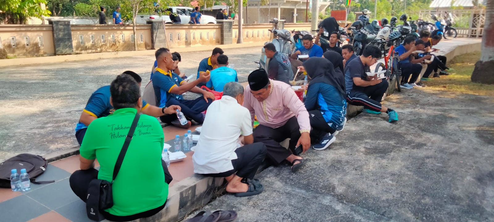 Perkuat Sinergi dan Budaya Melayu, LAMR dan Bea Cukai Bengkalis Gotong Royong Sambut HUT ke-514