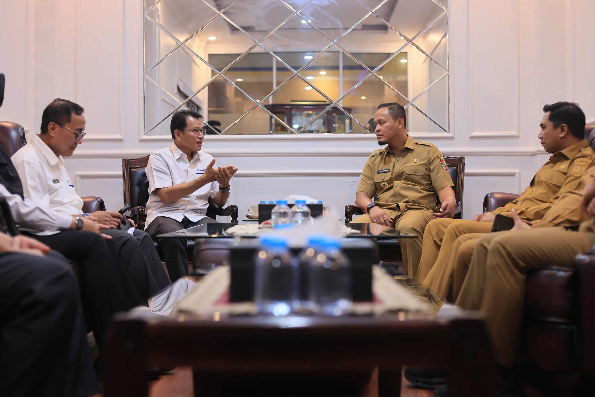 Bahas Kolaborasi Peninkatan PAD Pekanbaru, Wako Agung Gelar Kunjungan Silaturahmi ke DJPB Riau