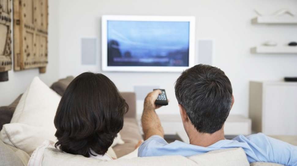 Keseringan Nonton TV Bisa Bikin Otak Menyusut, Benarkah?
