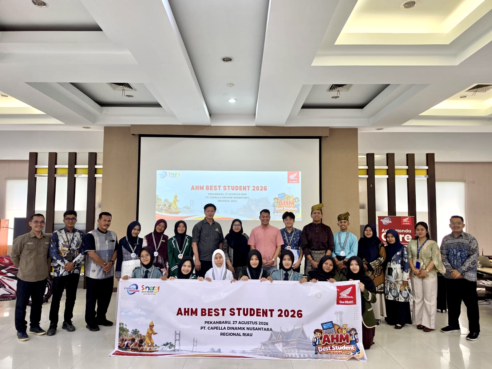 Gen Z Berkarya, AHM Best Student 2026 Regional Riau Lahirkan Inovator Muda Terbaik
