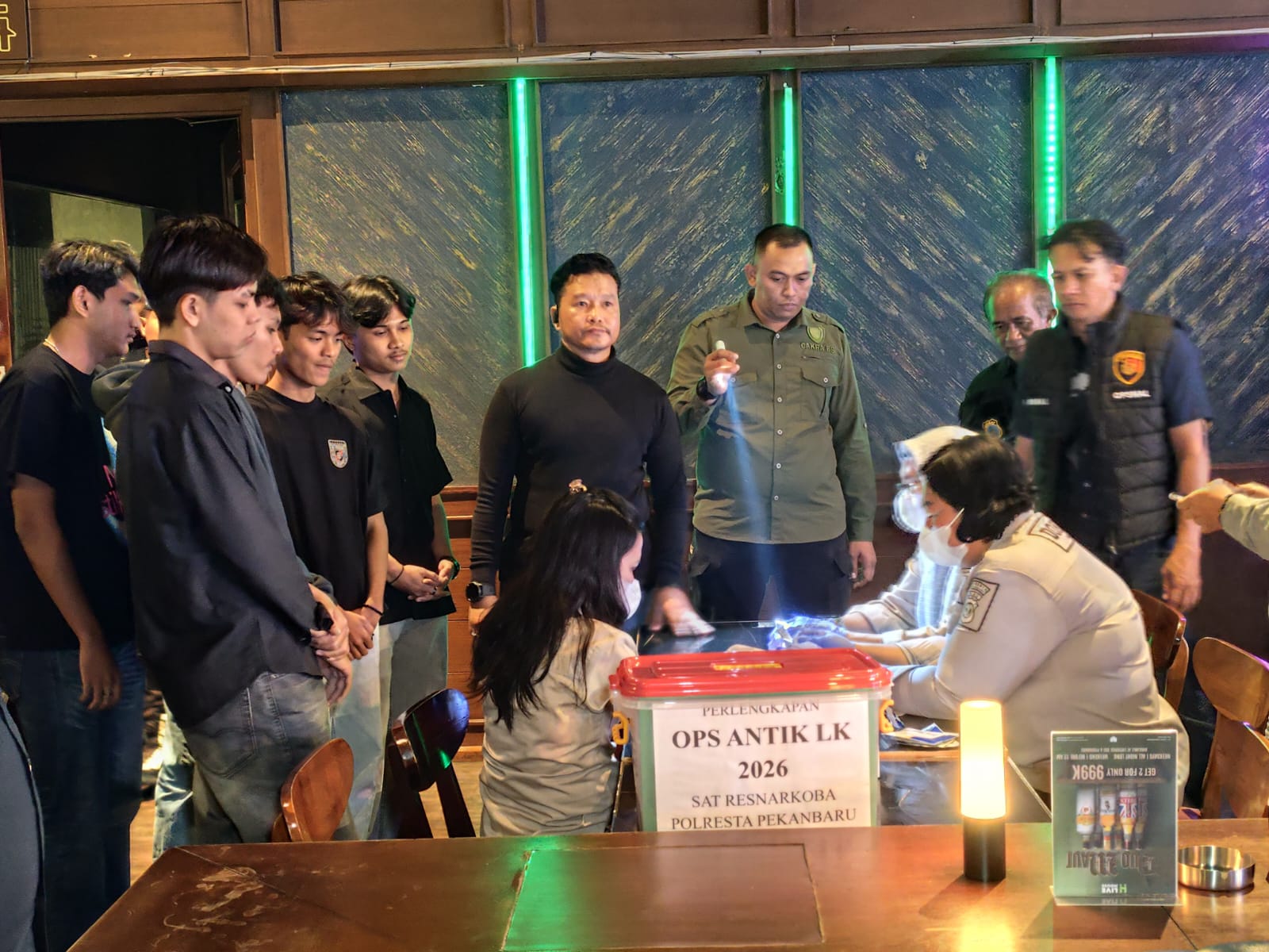 Satresnarkoba Polresta Pekanbaru Razia Tempat Hiburan Malam, Satu Pengunjung Positif Amfetamin