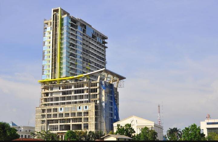 Pailit, Begini Nasib The Peak Hotel Gedung Tertinggi di Pekanbaru 