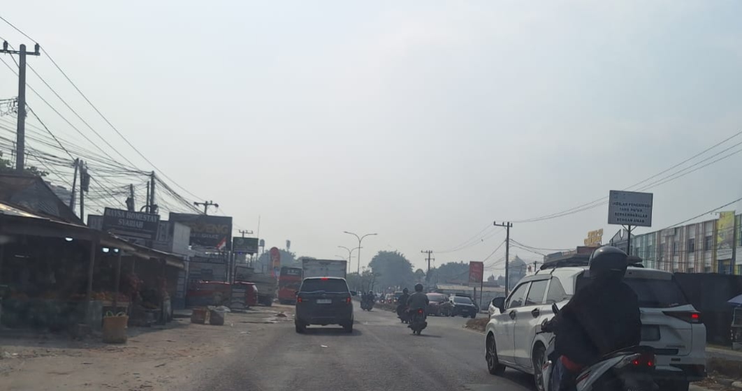 Kualitas Udara di Pekanbaru Memburuk, Warga Diimbau Kurangi Aktivitas Luar Rumah Hingga Gunakan Masker 