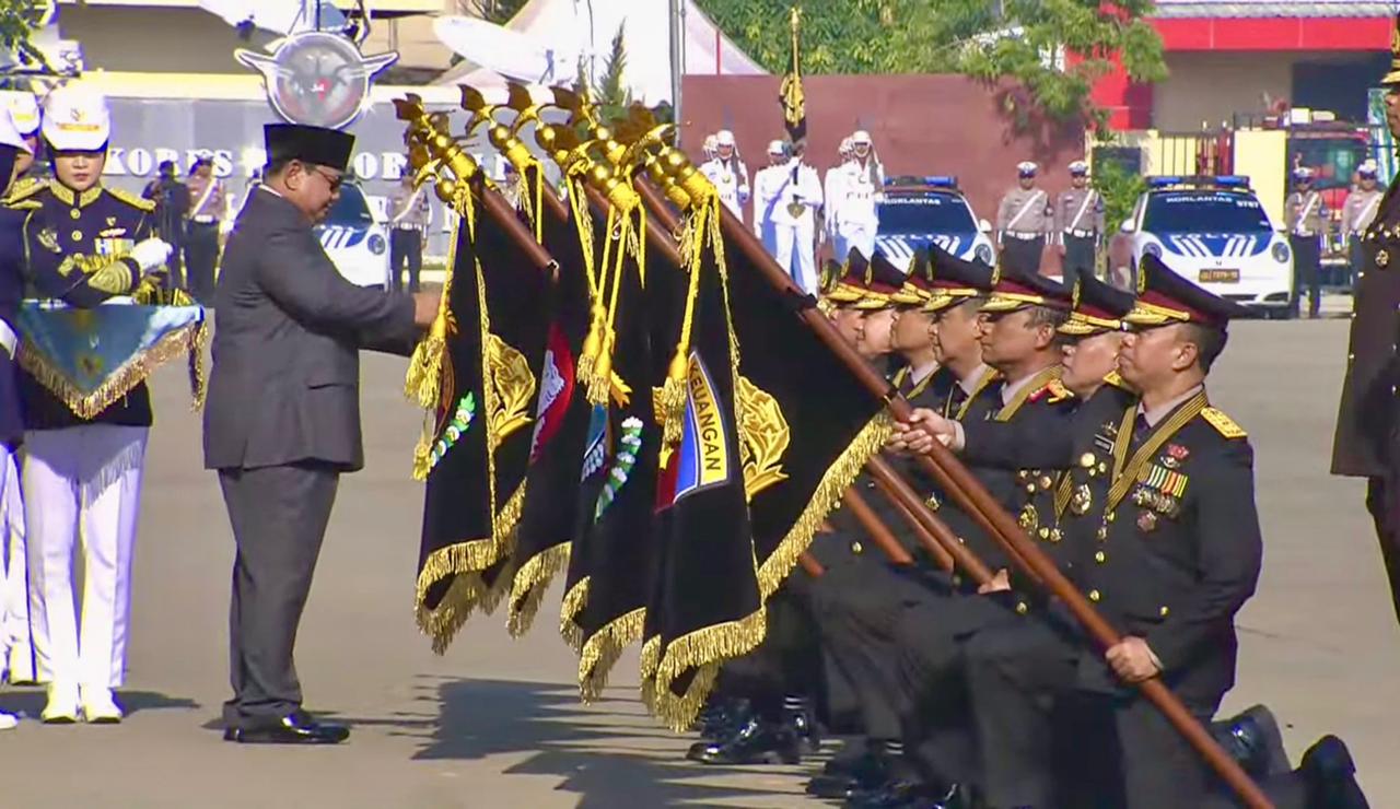Polda Riau Raih Nugraha Sakanti dari Presiden Prabowo di Hari Bhayangkara ke-80