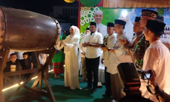 Ketua DPRD Inhil Iwan Taruna Hadiri Malam Pawai Takbir Iduladha 1447 H