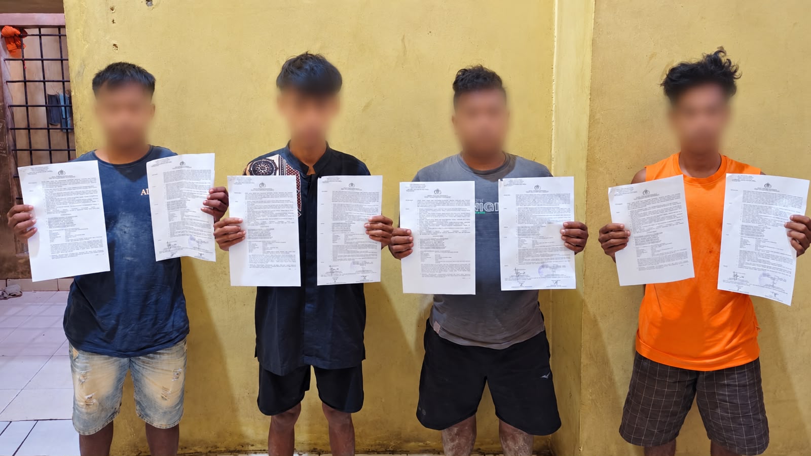 Asyik Ngedompeng PETI, 4 Warga Sungai Paku Kuansing Diamankan Polisi
