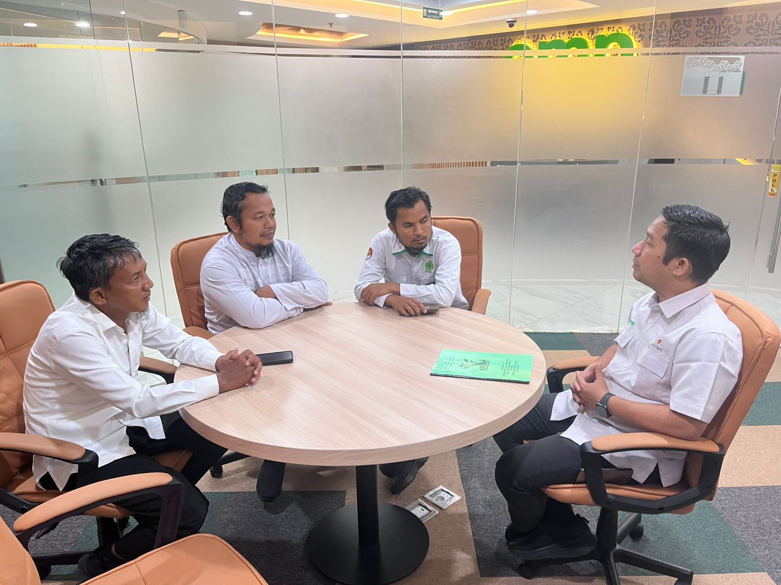EMP Dukung Program Penghijauan Ekoteologi KPL Kampar dan KUA Salo