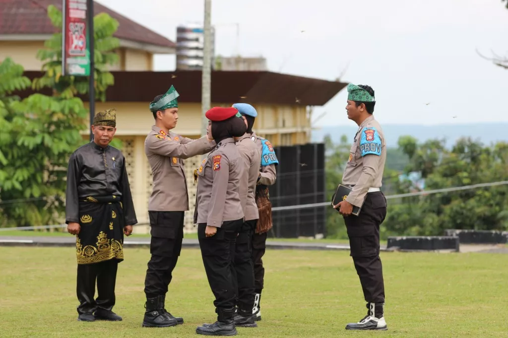 Polres Kuansing Launching Bertanjak dan Selempang, Kapolres: Wujud Cinta Budaya Melayu