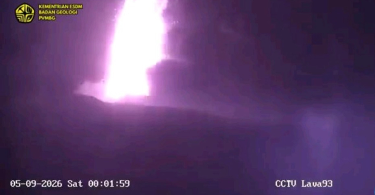 Gunung Anak Krakatau Erupsi, Kolom Tak Teramati, Warga Diminta Jaga Jarak 3 Km