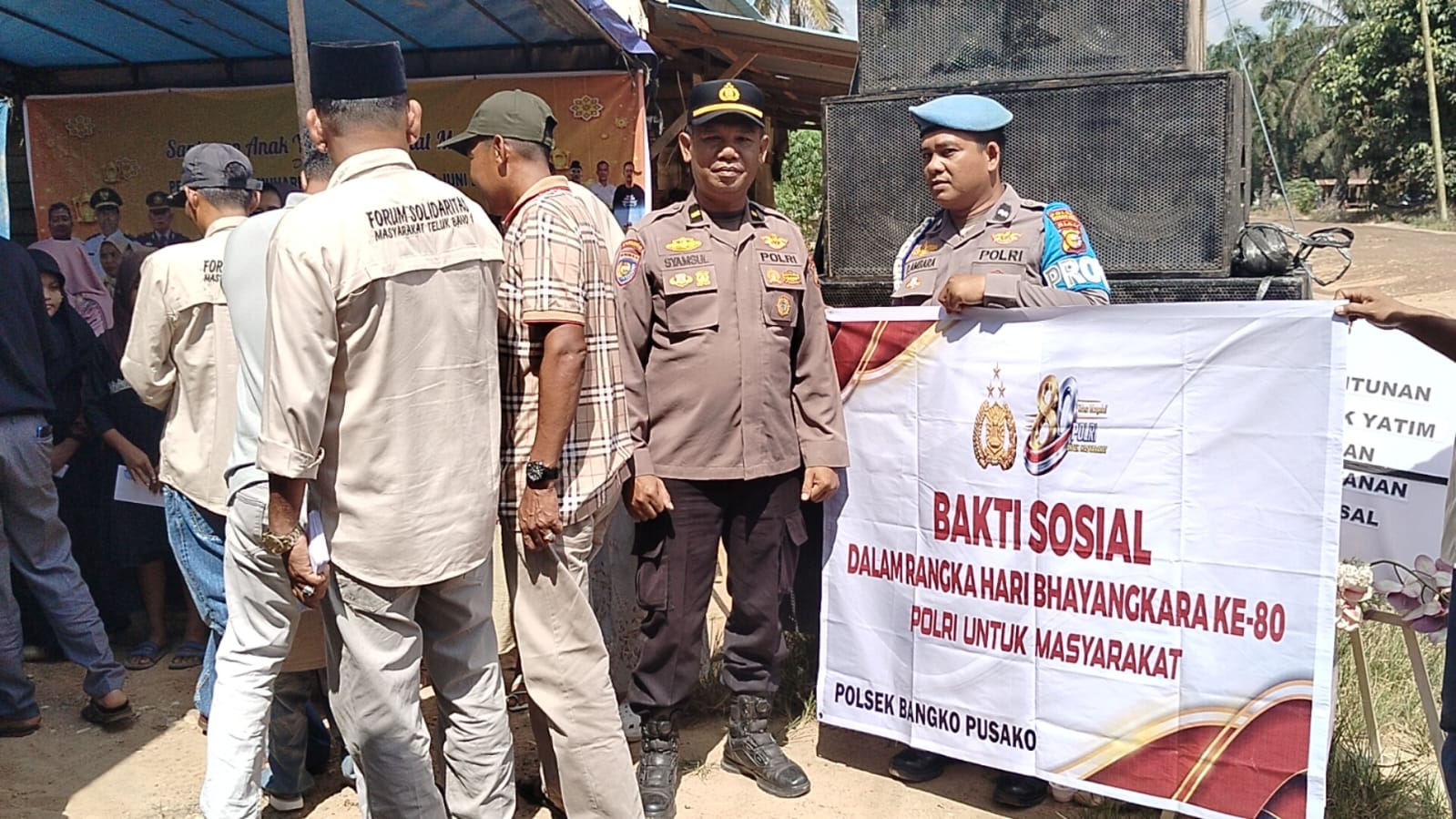 Sambut HUT Bhayangkara ke-80, Polsek Bangko Pusako Gelar Sunat Massal dan Santuni Anak Yatim
