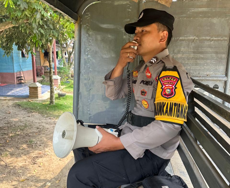 Antisipasi Karhutla, Polsek Bangko Pusako Gencarkan Imbauan Lewat TOA