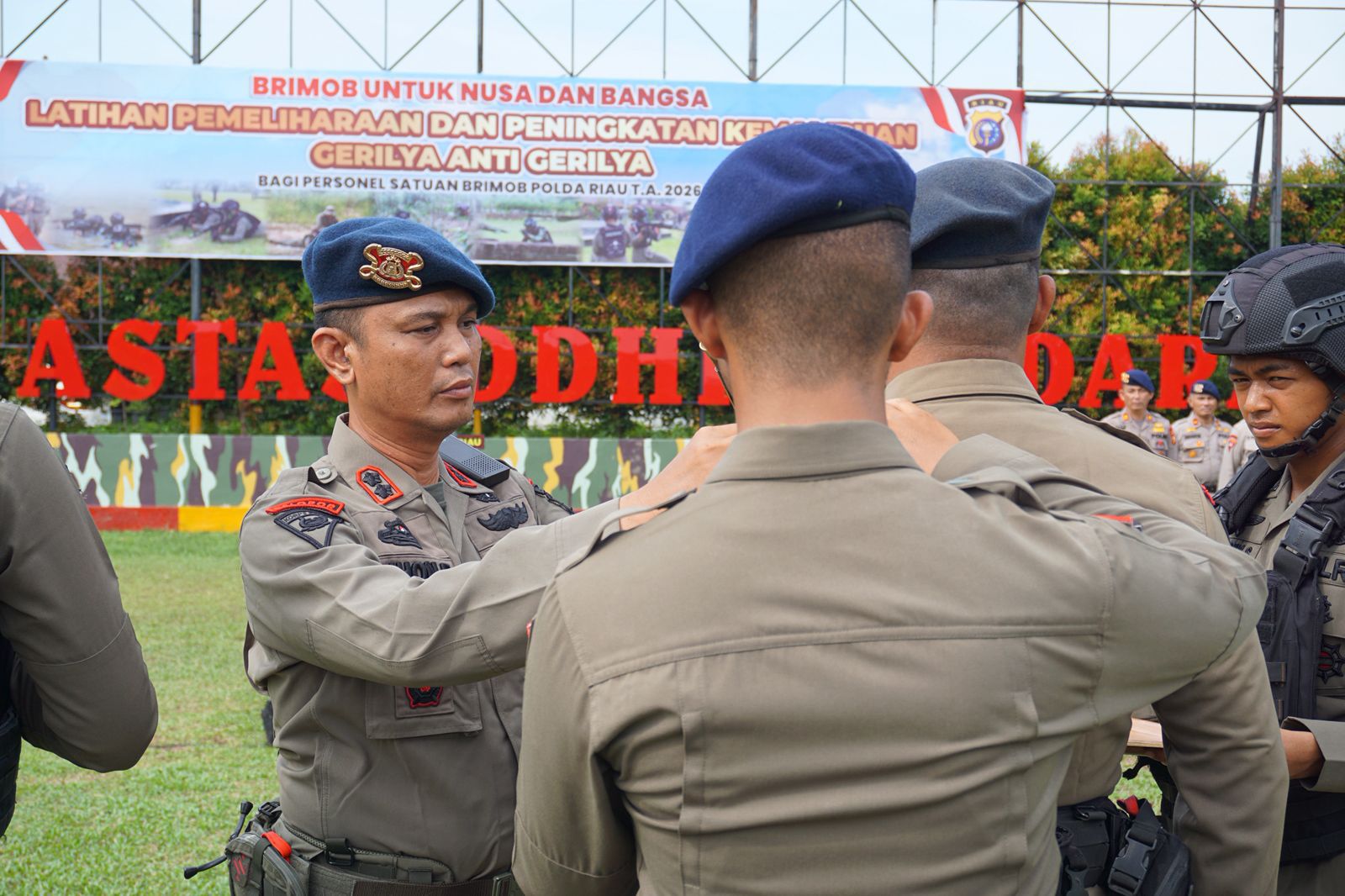 Brimob Riau Asah Kemampuan Tempur, Latihan Anti Gerilya Digelar Intensif