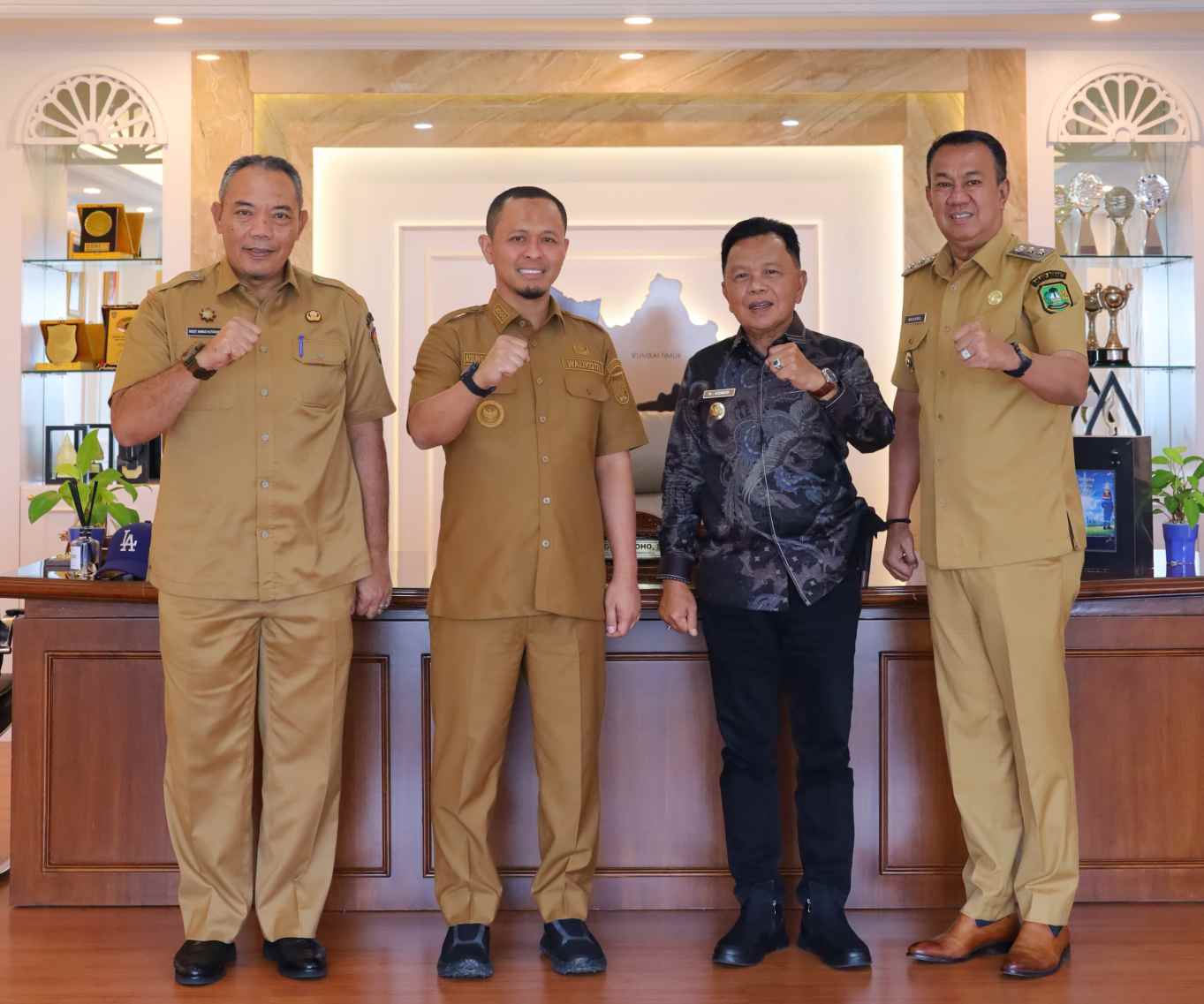 Sambangi Wako Agung, Bupati Meranti Adopsi Inovasi Pelayanan di Pemko Pekanbaru 