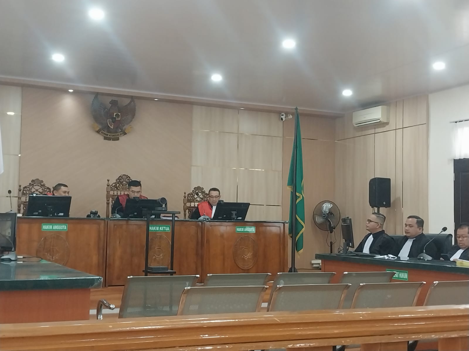 Pernah Tangani Perkara Abdul Wahid, Tim Advokat Marjani Minta Dua Hakim Diganti