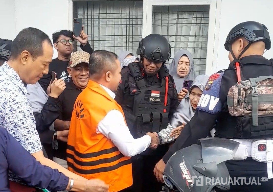 Abdul Wahid: Keterangan Ahli Jelas, Pengangkatan TA dan Pergeseran Anggaran Tak Bermasalah