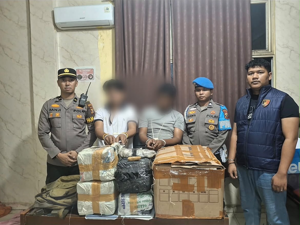 Polisi Gagalkan Peredaran 18 Kg Ganja di Kuansing Saat Dibawa Pakai Mobil